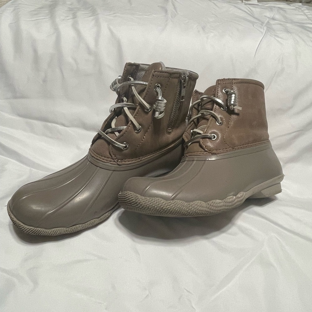 Sperry Women's Taupe Fleece-Lined rain boots